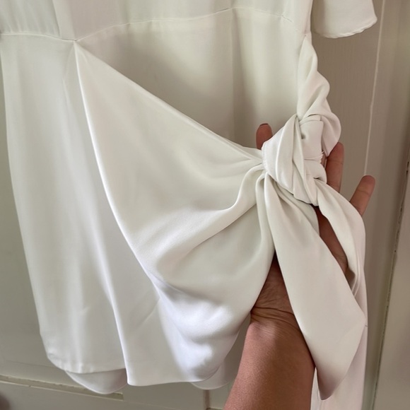 Do+Be White Faux Wrap Tie Waist Flutter Sleeve Dress - Picture 10 of 11